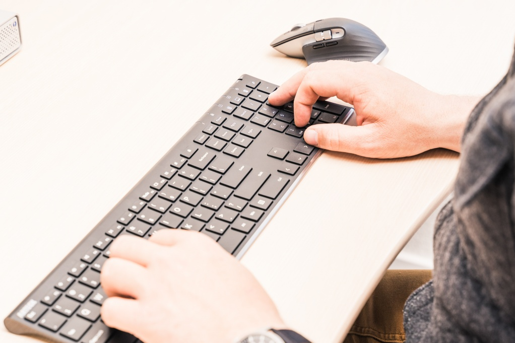 Arteck Wireless Keyboard