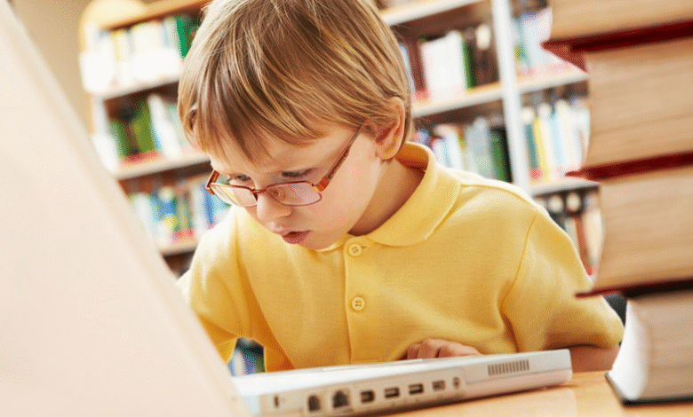 Building Smarter Classrooms with Integrated Digital Libraries